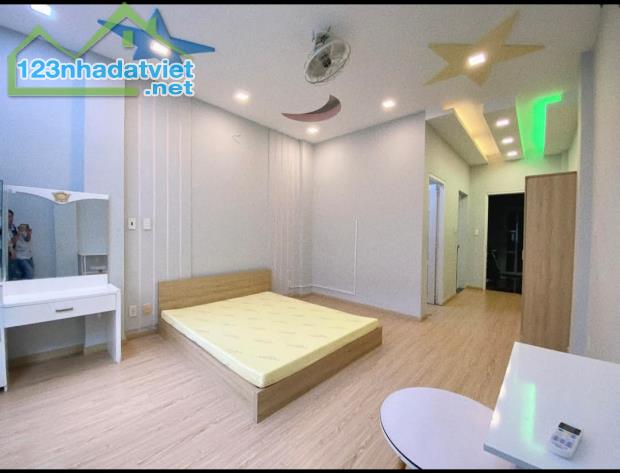 Mặt tiền ngay Cao Lỗ đối diện AEON, P.4, Q.8, 80m2, Sáu tầng đẹp, giá 14 tỷ 8. - 3