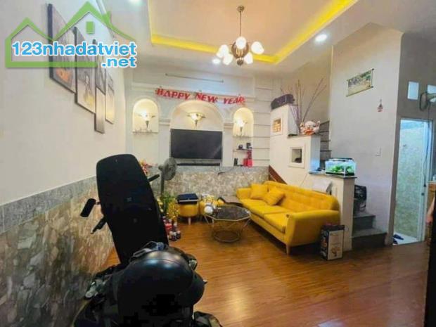 Nhà một đời chủ HXH một trục 4T, ngang 5m hơn nhỉnh 5.5 tỷ- Nhà bán Bình Thạnh - 1