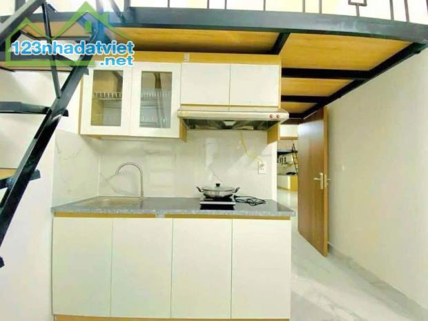 BÁN CHDV LẠC LONG QUÂN 21PN KHÉP KÍN MT 5,5M GIÁ 20 TỶ