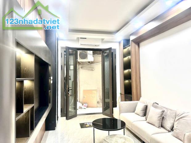 Nhà 2 thoáng 35m2* 5 tầng-7.5 tỷ ngõ 2.3m cách 20m mặt đường Nguyễn Viết Xuân, Hà Đông. - 1