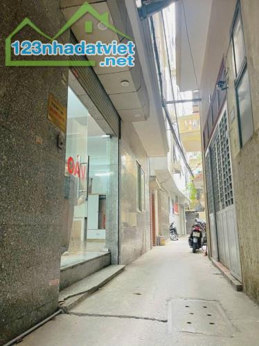 Bán toà nhà phố Yên Hoà, Cầu Giấy, ngõ thông, sát phố, 157m2x7, 29.5 tỷ - 2