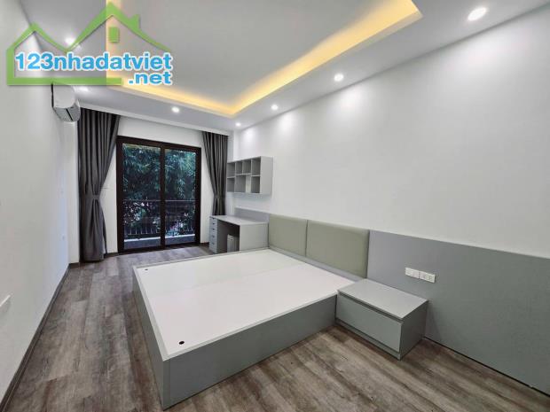 SIÊU PHẨM PHỐ PHÚ ĐÔ 35Mx6T - NGÕ Ô TÔ 7 CHỖ CHẠY - NHÀ ĐẸP FULL NT, NHỈNH 8 TỶ - 2
