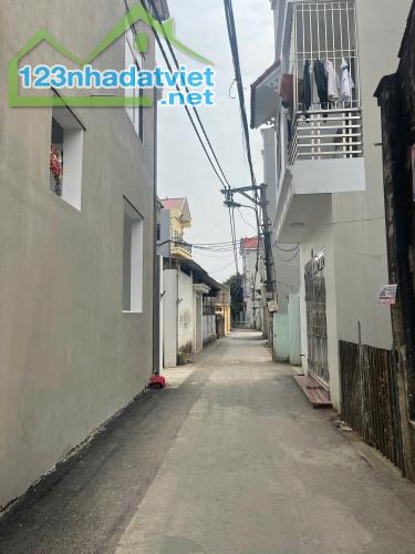 BÁN ĐẤT LÔ GÓC  ĐƯỜNG THÔNG THOÁNG  GIANG CHÍNH BIÊN GIANG HÀ ĐÔNG DT 35M2 GIÁ 2.68TỶ - 1