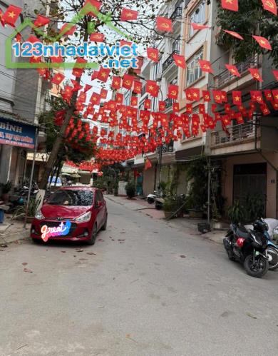 NHÀ ĐẸP LK NÔNG QUỐC CHẤN 44M. 5TẦNG. MT 4M. 13.5 TỶ. ĐANG CẦN BÁN. HÀ ĐÔNG. - 4