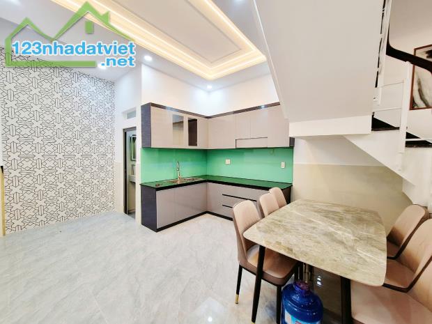 BÁN NHÀ TÔ NGỌC VÂN Q12, 4X16, 3PN chỉ 3.x Tỷ - 3