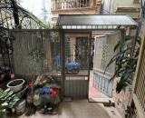 LẠC LONG QUÂN - NHÀ 5TẦNG ĐẸP THIẾT KẾ HIỆN ĐẠI - GẦN PHỐ - DÂN CƯ VĂN MINH - GẦN HỒ TÂY