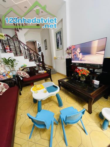 BÁN NHÀ THỊNH QUANG, ĐỐNG ĐA, DIỆN TÍCH 51M2, GIÁ 5,9 TỶ - 1