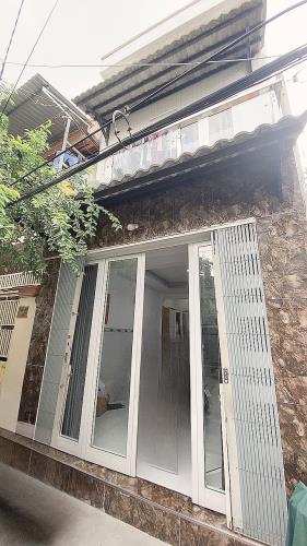 NHÀ MỚI KÍNH CONG - Ở NGAY - ĐẦY ĐỦ CÔNG NĂNG - HẺM 3M THÔNG - 31M - 3 TẦNG - CHỈ 3.5 TỶ - 2