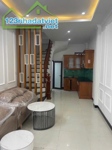BÁN NHÀ QUANG TIẾN 31M2 5 TẦNG GIÁ CHỈ 5,35 TỶ - 2