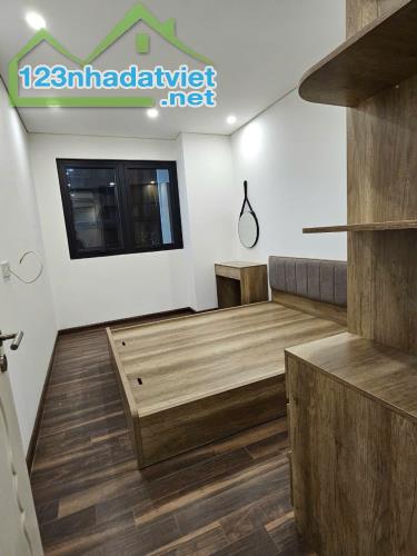 Cho thuê  căn hộ 78m2 tầng trung  ,chung cư Eco City Việt Hưng, Long Biên , HN