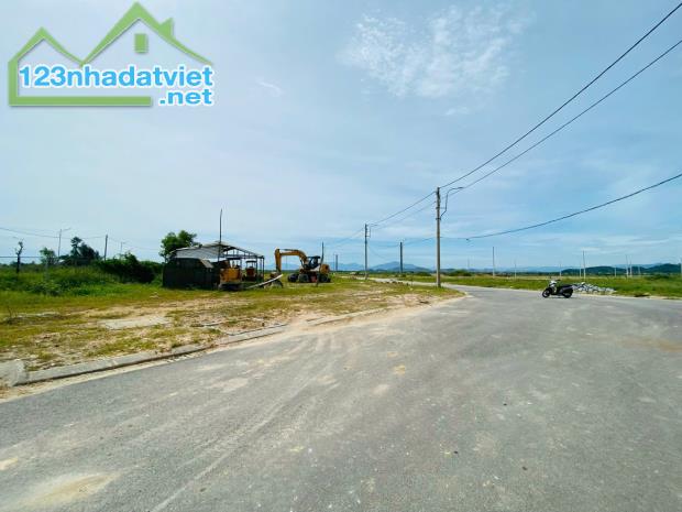 Bán Lô Góc 2 mặt tiền KQH Hói Sai Thượng View Công Viên, Thuỷ Thanh, Giá 18tr/m2