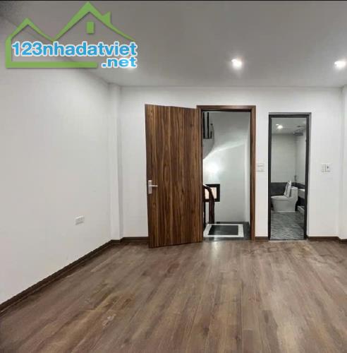 CHỈ NHỈNH 6 TỶ – SỞ HỮU NGAY NHÀ 5 TẦNG NGỌC THỤY – NGÕ OTO – FULL NỘI THẤT! - 3