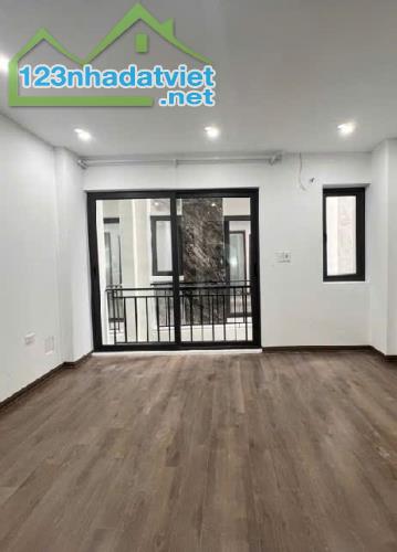 CHỈ NHỈNH 6 TỶ – SỞ HỮU NGAY NHÀ 5 TẦNG NGỌC THỤY – NGÕ OTO – FULL NỘI THẤT! - 1
