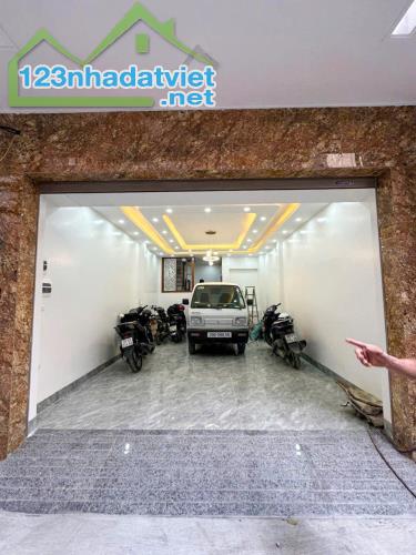 Phân lô Nguyễn Đình Hoàn, Gara, 20m ra phố, 44m 6 tầng TM 4.3m mặt, Giá 15.3 tỷ 0796193699 - 4