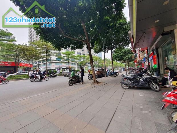 BÁN NHÀ MẶT PHỐ TRUNG KÍNH – 80M², 5 TẦNG, KINH DOANH SẦM UẤT - 30 TỶ - 2