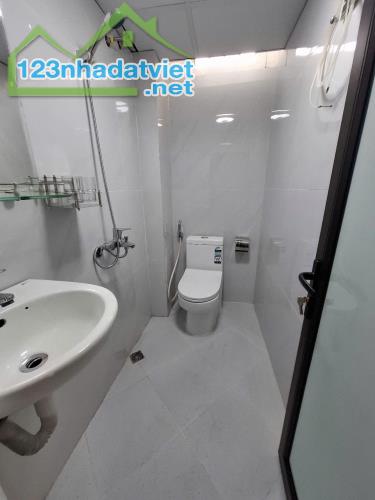 Bán nhà Kim Giang Dân xây 4 tầng 3 ngủ tiện ích bạt ngàn nhà đẹp ở luôn giá 5.2 tỷ