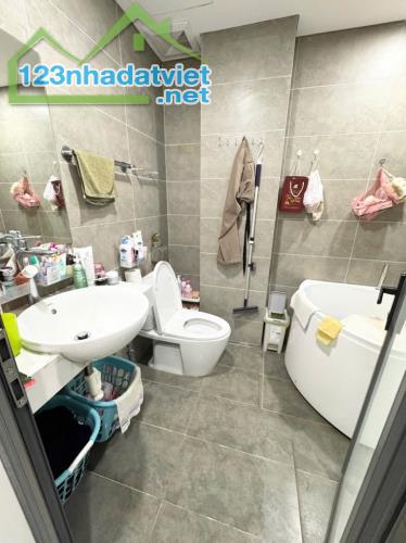 SIÊU PHẨM NHÀ PHỐ LẠC TRUNG – KHU PHÂN LÔ ĐẲNG CẤP – Ô TÔ VÀO NHÀ - 1