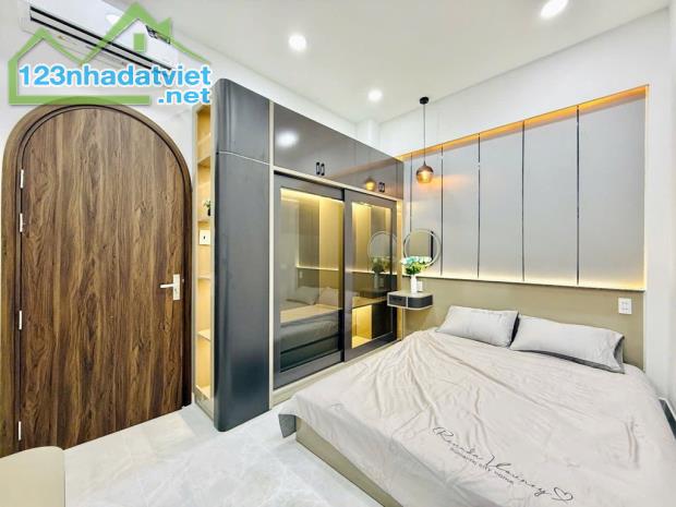 NHÀ MỚI VÀO Ở NGAY FULL NỘI THẤT, SỊN SÒ. DT 40 M2 * Ra mắt nhà đường Quang Trung, P 10 - 3