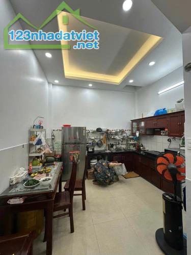 🌼🌹 NHÀ 4 TẦNG QUẬN 12 - 56M2(4*14) - GẦN CVPM QUANG TRUNG - HẺM 4M Ô TÔ THÔNG✨ NHÀ MỚI - 1