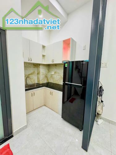 Nhà đẹp 4 tầng Nguyễn Thái Sơn, Phường 7, Gò Vấp, cách hẻm xe hơi 1 căn - 3,5 tỷ còn bớt - 3