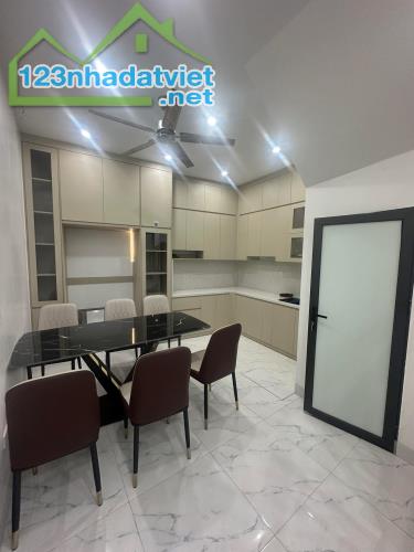 BÁN NHÀ ĐẸP DƯƠNG NỘI – 45m² – 4 TẦNG – Ở LUÔN – TẶNG FULL NỘI THẤT – GIÁ 6 TỶ - 2