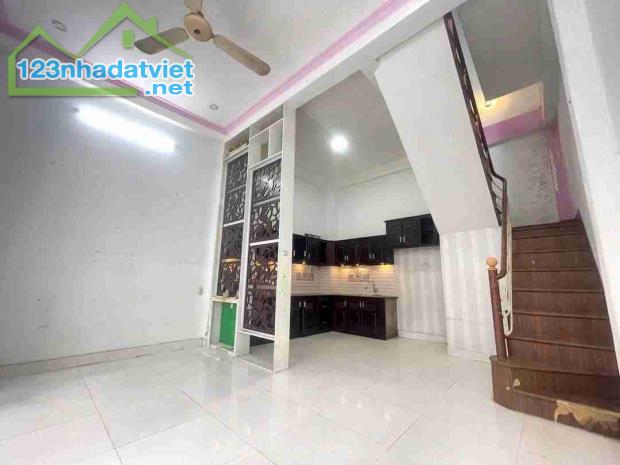 Cần bán gấp nhà 2  tầng kiệt Phan Thanh TT THANH KHÊ, giá chỉ nhỉnh 3 tỷ. - 1