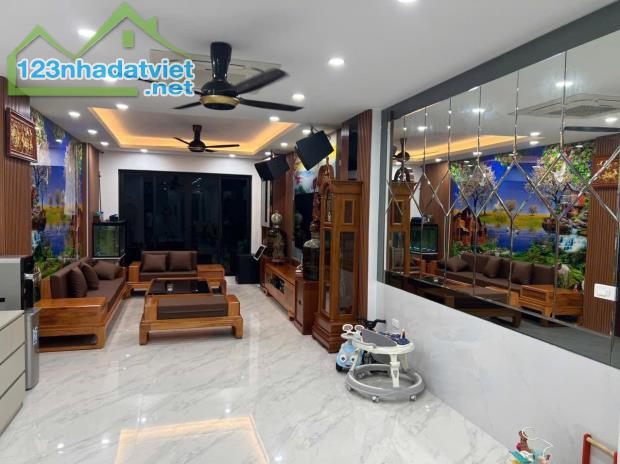 SIÊU PHẨM KIM GIANG – 10M RA PHỐ - KINH DOANH ONLINE – NGÕ NÔNG  -Diện Tích: 45m2 NHỈNH 8