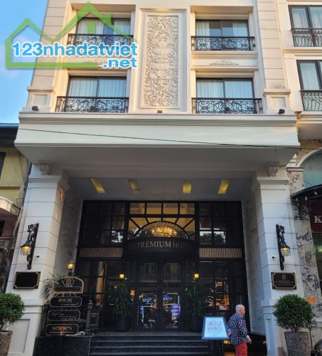 Bán Tòa Văn Phòng Mặt Phố Hàng Chuối, Hai Bà Trưng DT 254m2, 9T, MT 8.3m