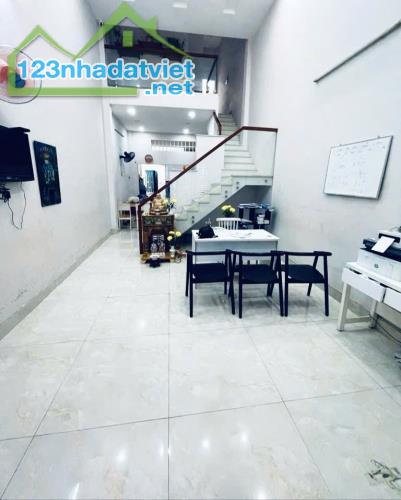 Nhà HXH Sau Lưng Căn Mặt Tiền Trường Chinh 84M2 Hơn 5,6 Tỷ Tân Thới Nhất Q12