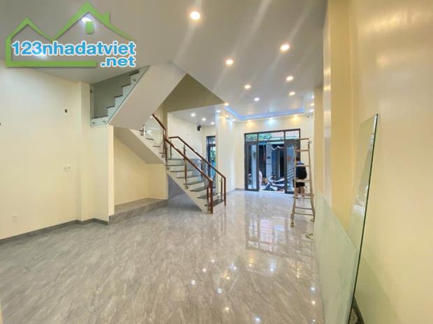 🎈NGANG LỚN 5.5M - HẺM XE TẢI 7M - BÌNH HƯNG HÒA - SÁT AOEN MALL TÂN PHÚ - 4TẦNG - 55M2 - 1
