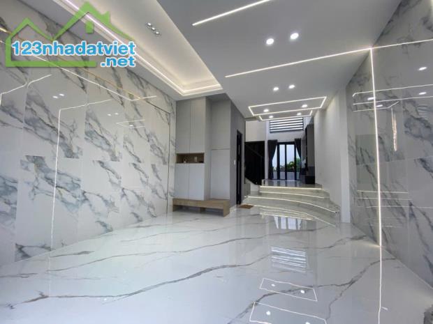 🌺🌺 HẺM XE TẢI 8M TỚI NHÀ - SÁT MẶT TIỀN - GIÁP TÂN PHÚ - GẦN AOEN MALL - 5 TẦNG - 62M2 - 3