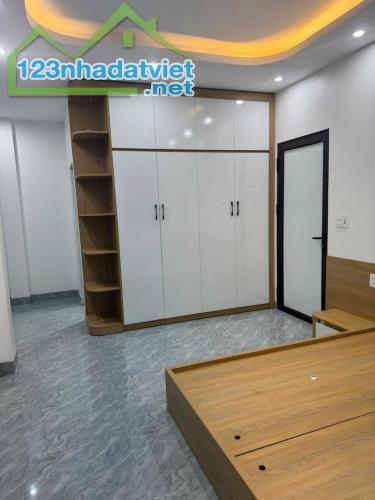Bán Nhà 3 Tầng Ô Góc Khu Làng Công An,P.Hà Khánh. DT:55m2,MT:6.1m !!! - 2