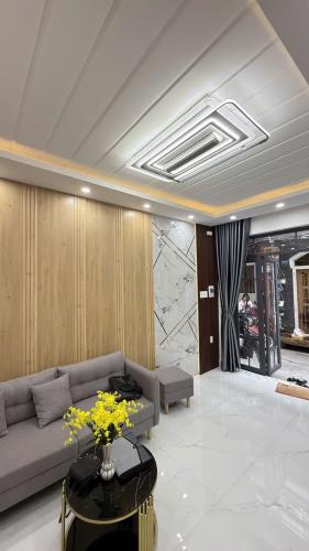 Nhà đẹp ngay Bùi Quang Là, Gò Vấp, ngang bề thế 4.5m chỉ NHỈNH 3 TỶ, còn thương lượng. - 1