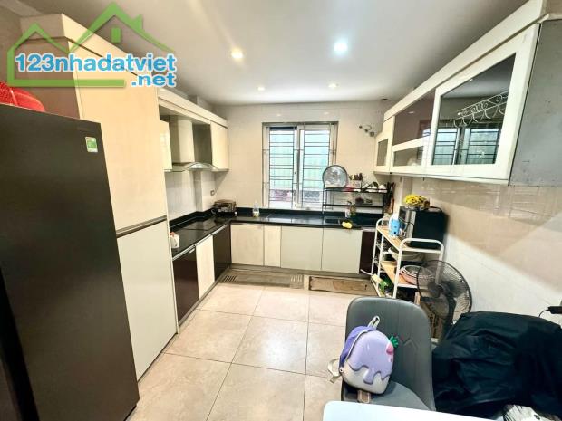 Siêu phẩm Phân Lô - Ngõ Ô TÔ - Thang Máy - Thái Thịnh - ĐĐa - Dt : 50m2/6tầng*nhỉnh 15 tỷ