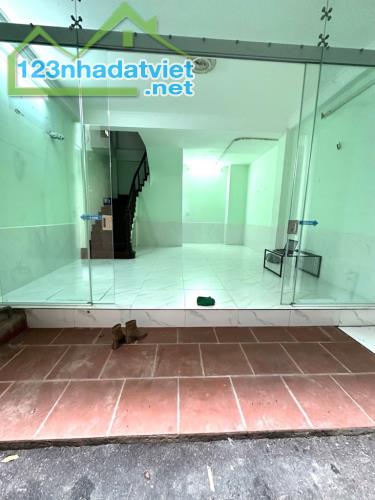 HIẾM ! NHÀ MẶT NGÕ NGUYỄN HOÀNG, 20m RA Ô TÔ, NGÕ THÔNG - 8 TỶ HƠN. - 2