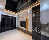 Bán nhà Thịnh Quang, Đống Đa, 30m2x4t, gần phố, gần ô tô, nhà đẹp ở ngay.