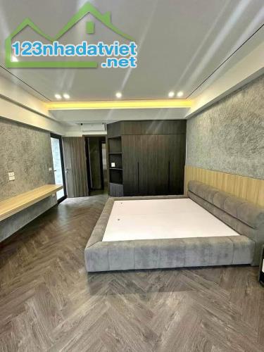 BÁN NHÀ TRUNG TÂM QUẬN TÂY  HỒ 40M2 6 TẦNG 8 TỶ FULL NỘI THẤT - 2