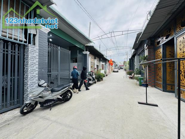 Cần bán căn nhà cấp 4, 105m2, 2PN, SHR, Tân An Hội, Củ Chi, Giá 1 tỷ 030.
