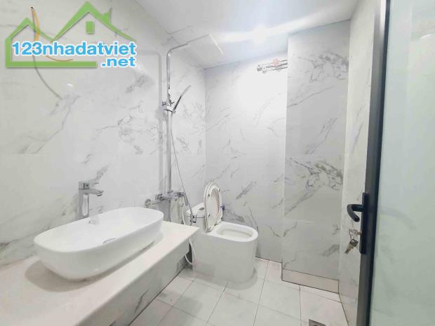 Bán nhà mặt phố Âu Cơ, Tây Hồ, ôtô, kinh doanh, 100mx5t, 30 tỷ, 0985696268