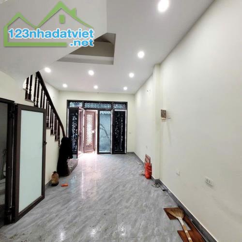 🔥 NHÀ ĐẸP - Ở NGAY - NGÕ THÔNG - 60M Ô TÔ TRÁNH - SỔ ĐỎ CHÍNH CHỦ 🔥 - 3