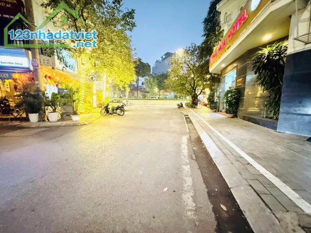 BÁN NHÀ PHỐ LẠC LONG QUÂN, TÂY HỒ, ĐẦU TƯ, KINH DOANH, ô  DT 257M2* 4 TẦNG* GIÁ 40.5 TỶ - 1