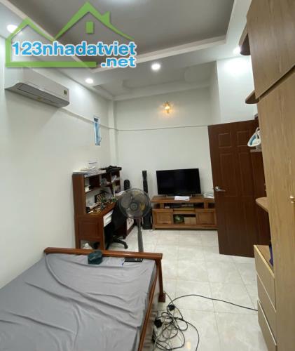BÁN NHÀ ngang 9m hẻm HUỲNH TẤN PHÁT, PHÚ MỸ, Q7 - dòng tiền 170tr/năm GIÁ 7.5 TỶ - 1