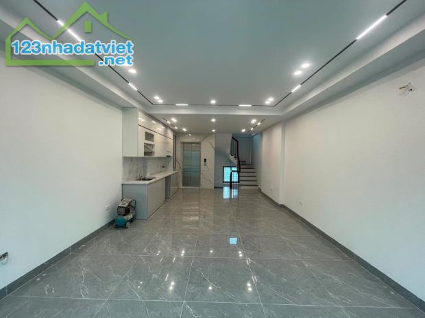 SIÊU PHẨM P.LÔ NGỌC THUỴ 47M2 x 5T GARA OTO THANG MÁY FULL NỘI THẤT 12,6TỶ - 4