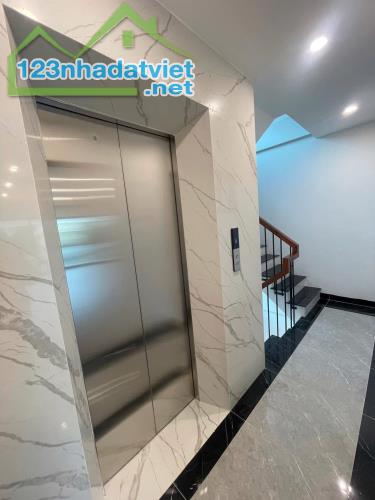 SIÊU PHẨM P.LÔ NGỌC THUỴ 47M2 x 5T GARA OTO THANG MÁY FULL NỘI THẤT 12,6TỶ - 3