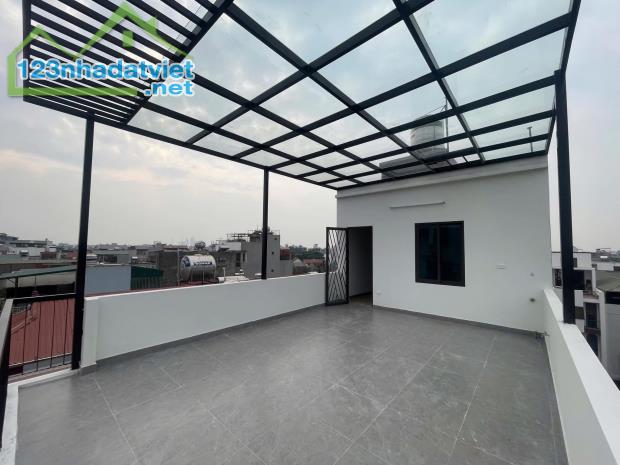 SIÊU PHẨM P.LÔ NGỌC THUỴ 47M2 x 5T GARA OTO THANG MÁY FULL NỘI THẤT 12,6TỶ - 2