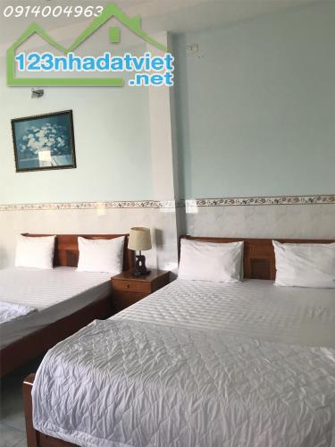 Bán khách sạn 6 tầng ở đường Chương Dương, phường Nguyễn Văn Cừ - 3