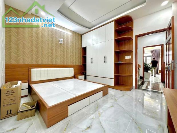 NHÀ HẺM 243 MÃ LÒ GẦN BỆNH VIỆN BÌNH TÂN - HẺM XE TẢI - 5 TẦNG CÓ THANG MÁY - GIÁ CHỈ 8TỶ3 - 3