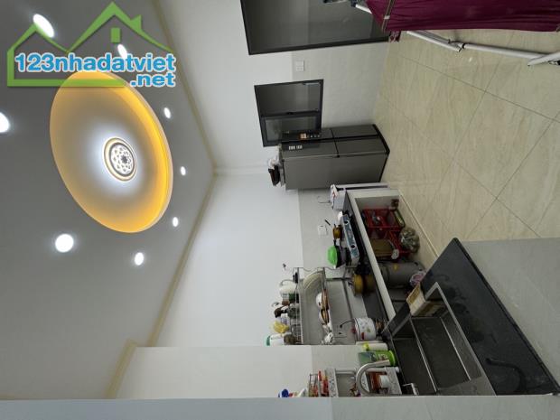 Nhà bán Hậu Giang. phường 11 .quận 6 . Chợ Lớn . DT 3,5x16 x4 tầng nhà mới vào ở ngay - 4