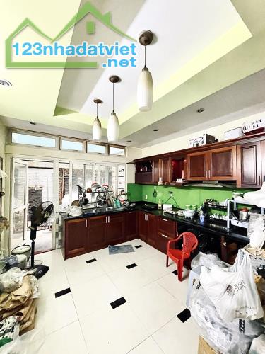 QUÁ RẺ NGAY BÀU CÁT TÂN BÌNH - NHÀ 5 TẦNG HẺM XE HƠI THÔNG - 109M2 (4x27.5). CHỈ HƠN 12 TỶ - 1