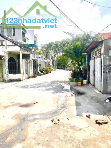 📣📣📣HÀNG HIẾM! GẤP BÁN GIẢM 1.5 T.Ỷ - DÃY NHÀ TRỌ 12 PHÒNG MẶT TIỀN - ĐƯỜNG 12M THÔNG